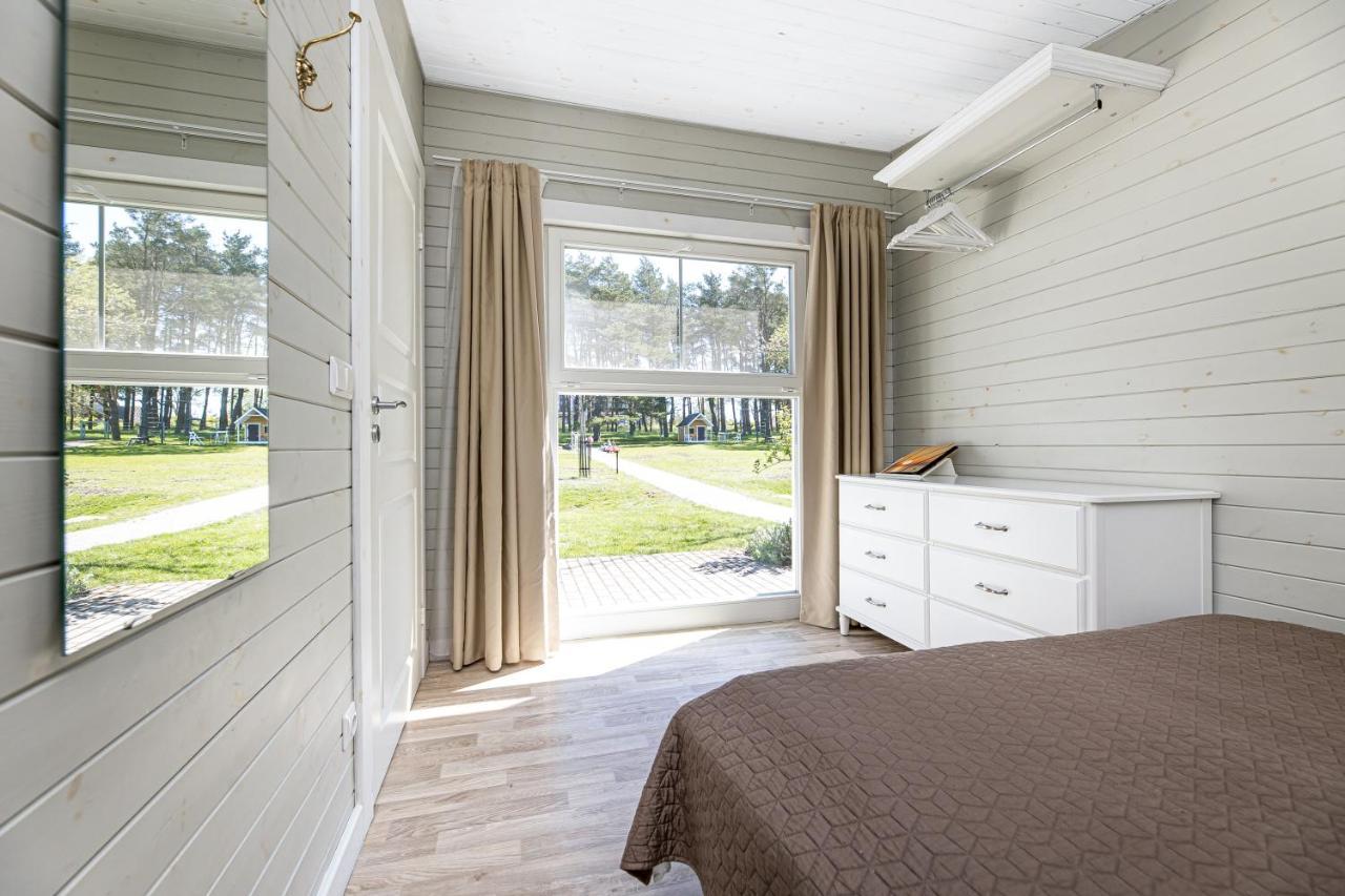 Ramios Bites Villa Palanga Bagian luar foto